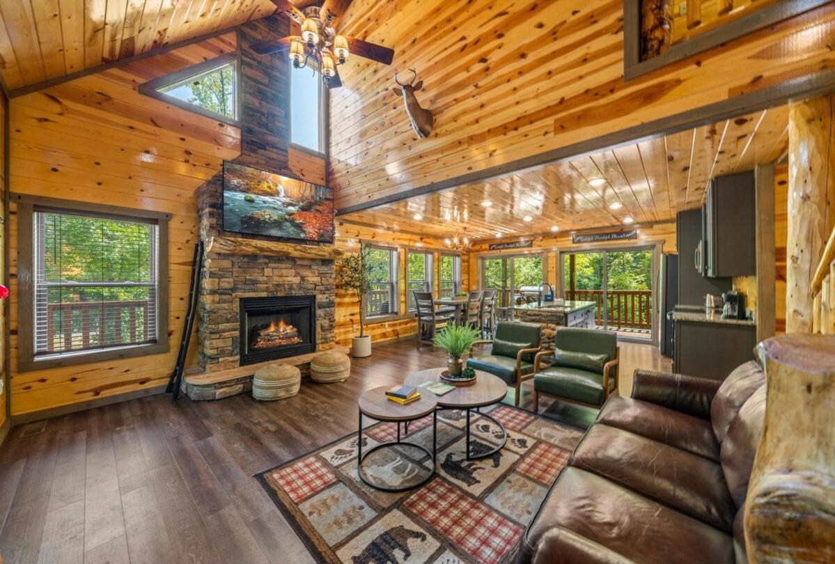 Indoor Pool, Near Dollywood, Theater, Luxury Cabin Βίλα Pigeon Forge Εξωτερικό φωτογραφία